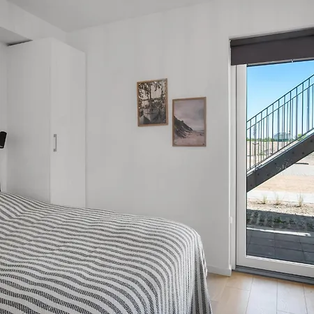 Havnehusene, Lejl 57 *