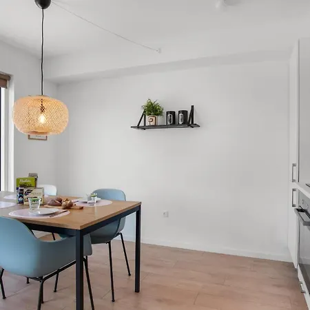 Havnehusene, Lejl 57 *